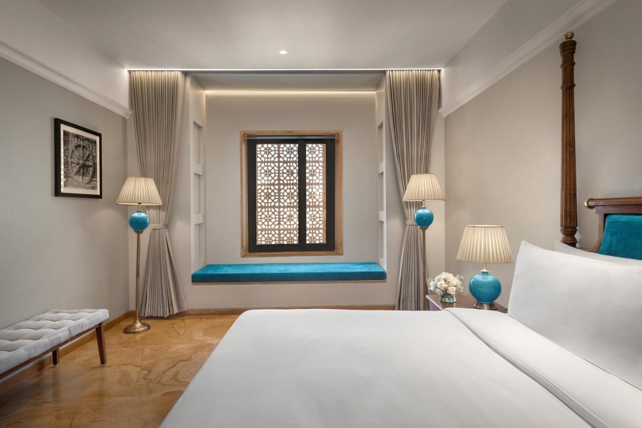 Time Square Club, Resort&Spa Bhuj Exterior foto