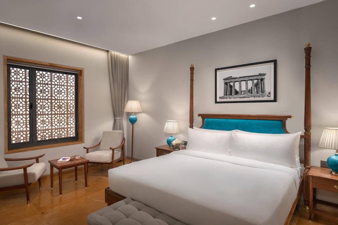 Time Square Club, Resort&Spa Bhuj Exterior foto