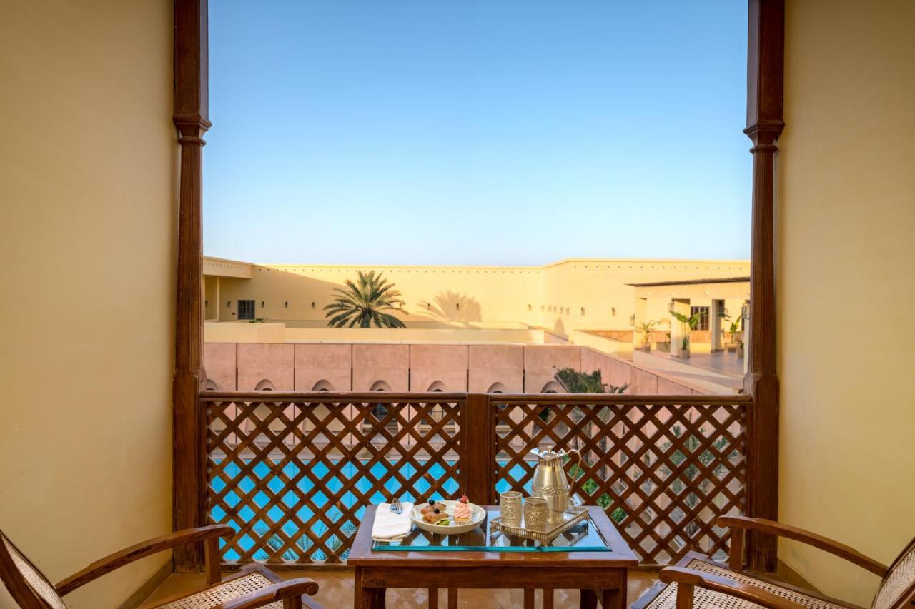 Time Square Club, Resort&Spa Bhuj Exterior foto